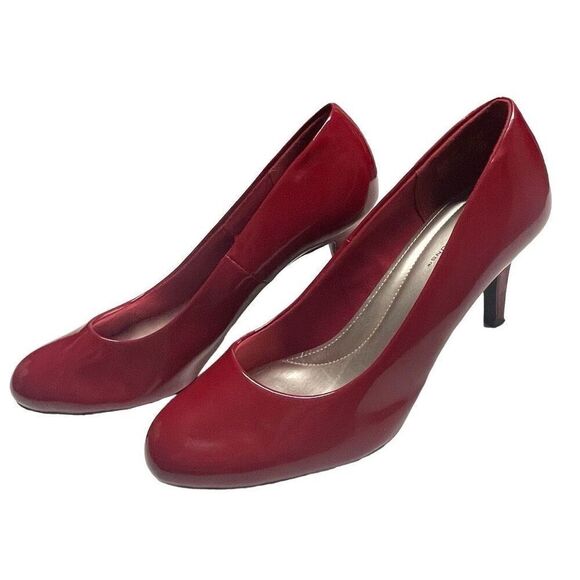 Comfort Plus Predictions Cherry Red High Heel Pumps - Wide - Picture 1 of 9